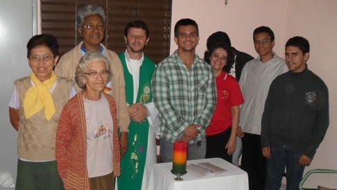 Irmãs: Graça, Conceição, Lucia Silva, Benvenuta, Frei Ivan Frei Oclair (Neno), Postulantes: Everaldo, Pedro Henrique e Mateus